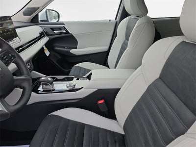 2026 Mitsubishi Outlander SE