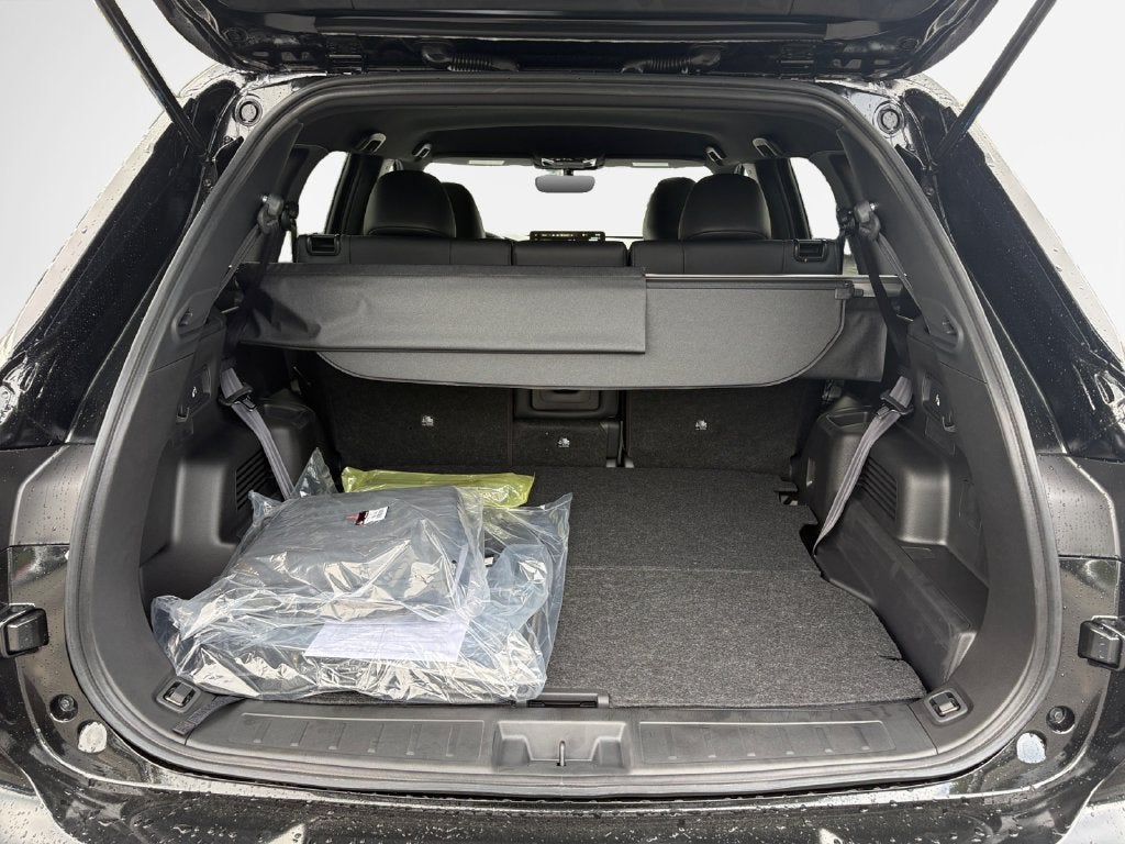 2026 Mitsubishi Outlander LE