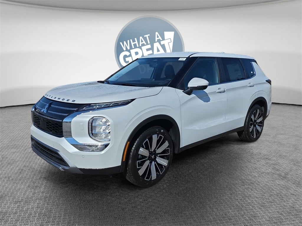 2026 Mitsubishi Outlander SE