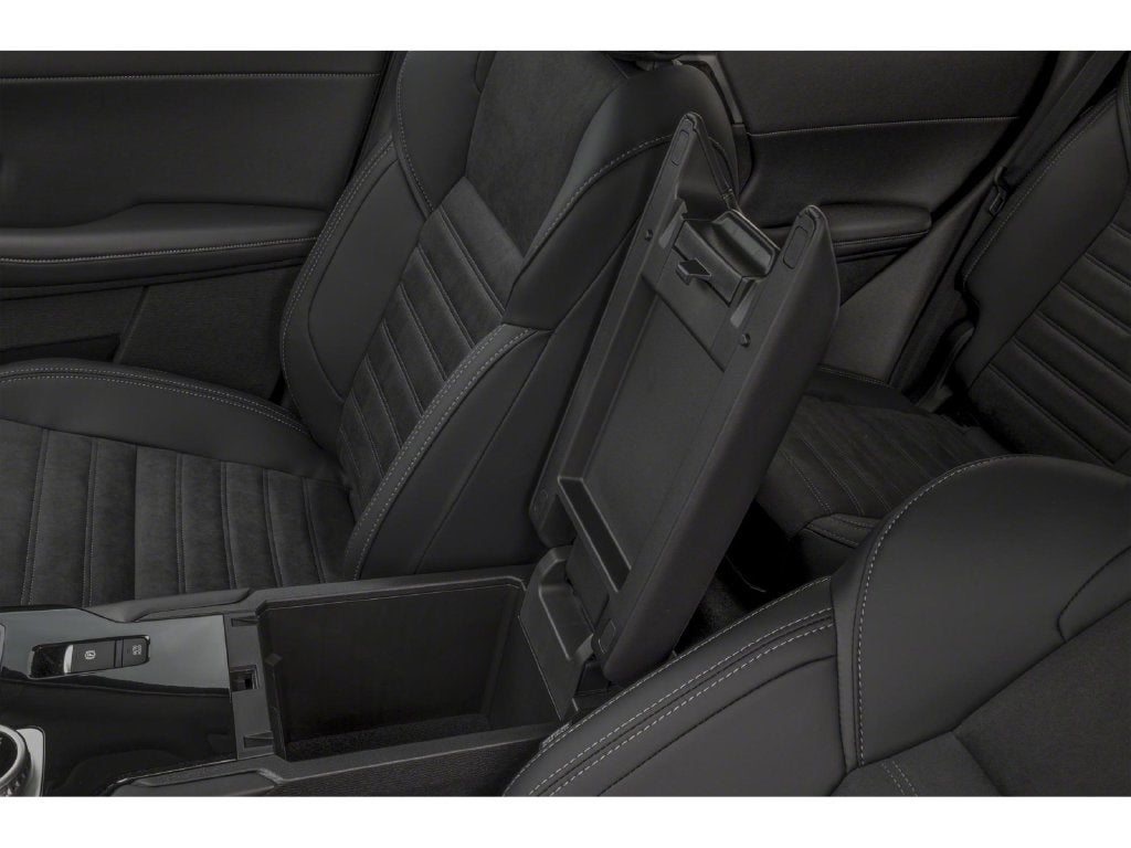 2026 Mitsubishi Outlander LE