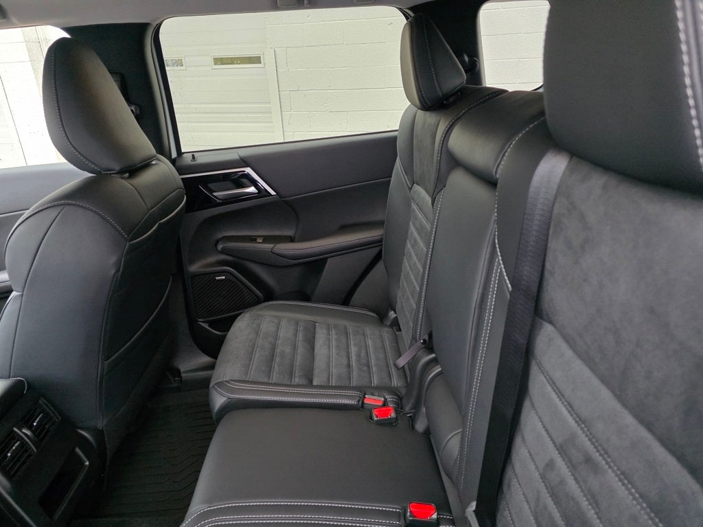 2026 Mitsubishi Outlander Trail Edition