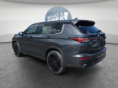 2026 Mitsubishi Outlander LE