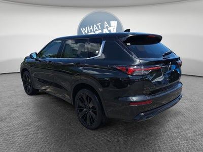 2026 Mitsubishi Outlander LE