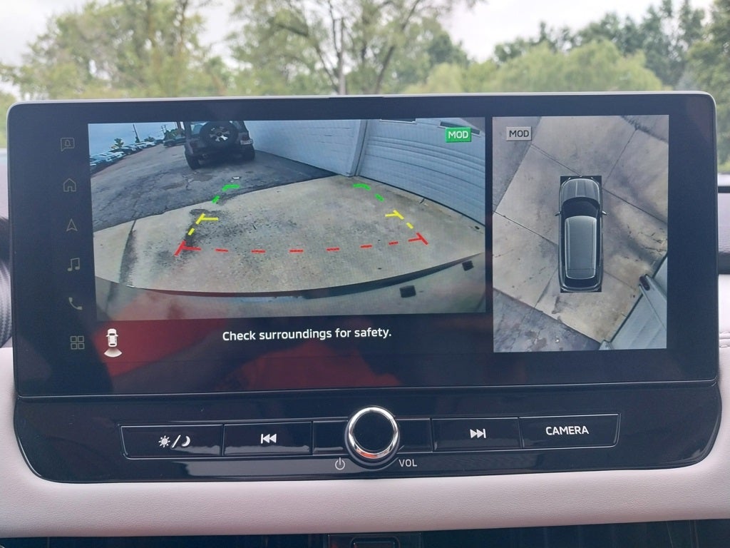 2025 Mitsubishi Outlander SEL Platinum Edition