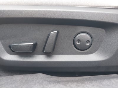 2025 Mitsubishi Outlander SEL Platinum Edition