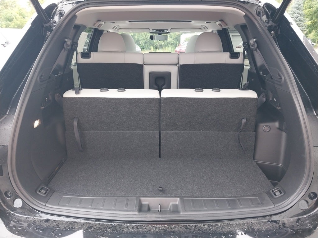 2025 Mitsubishi Outlander SEL Platinum Edition