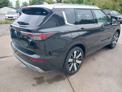 2025 Mitsubishi Outlander SEL Platinum Edition