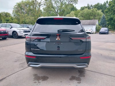 2025 Mitsubishi Outlander SEL Platinum Edition