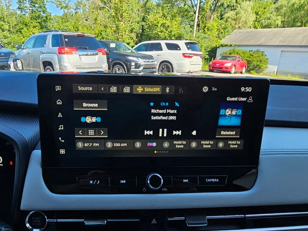 2025 Mitsubishi Outlander SEL Platinum Edition