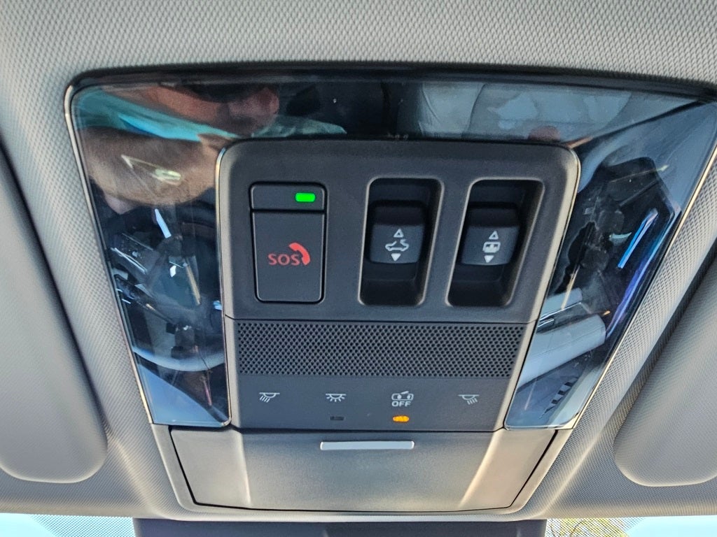 2025 Mitsubishi Outlander SEL Platinum Edition