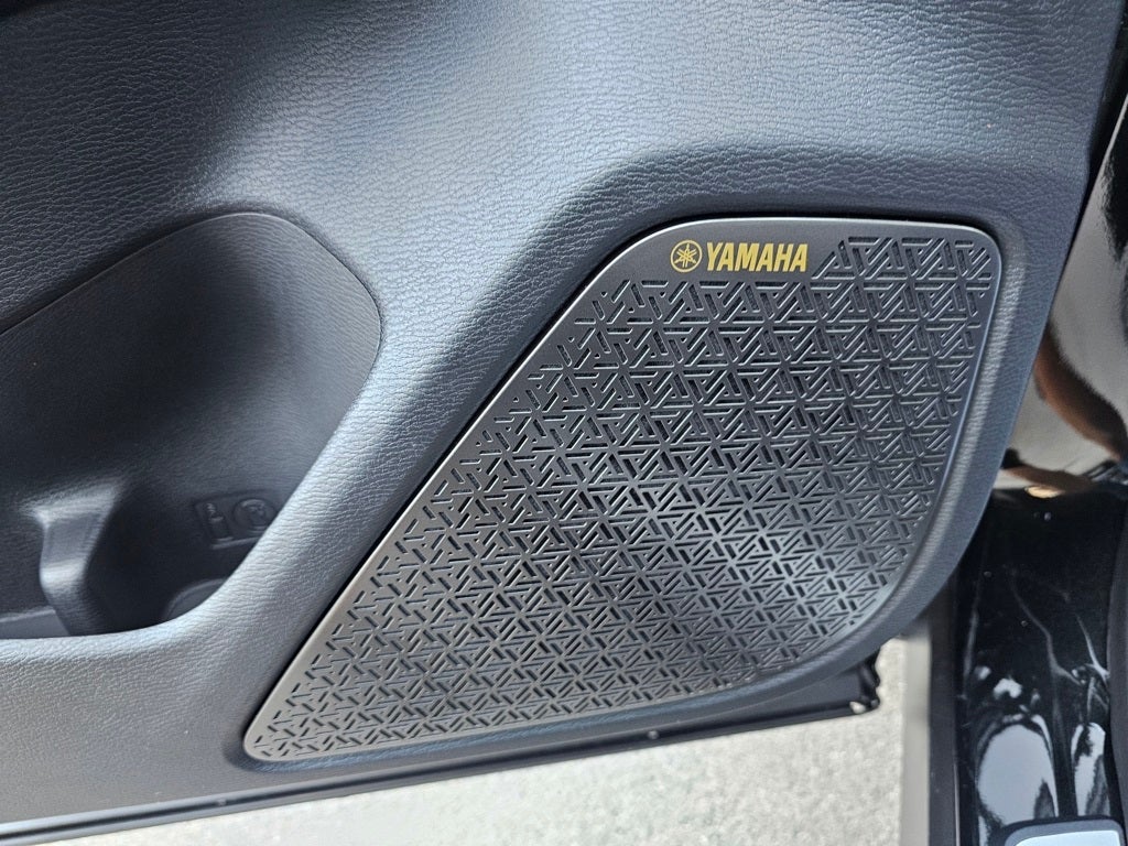 2025 Mitsubishi Outlander SEL Platinum Edition