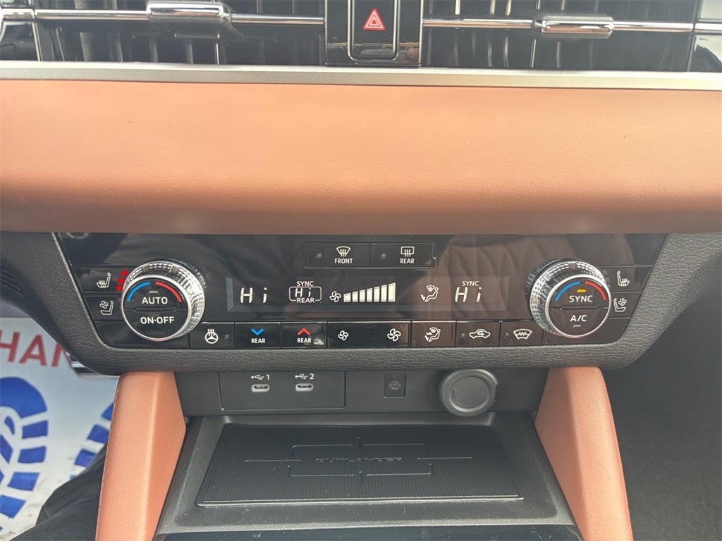 2026 Mitsubishi Outlander SEL