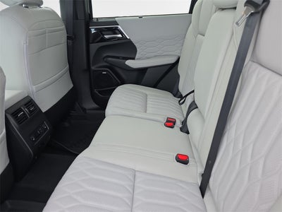 2026 Mitsubishi Outlander SEL