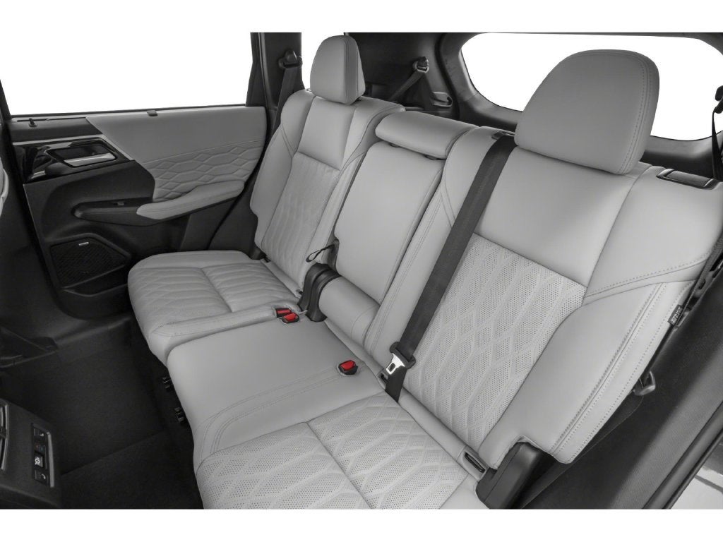 2027 Mitsubishi Outlander SEL