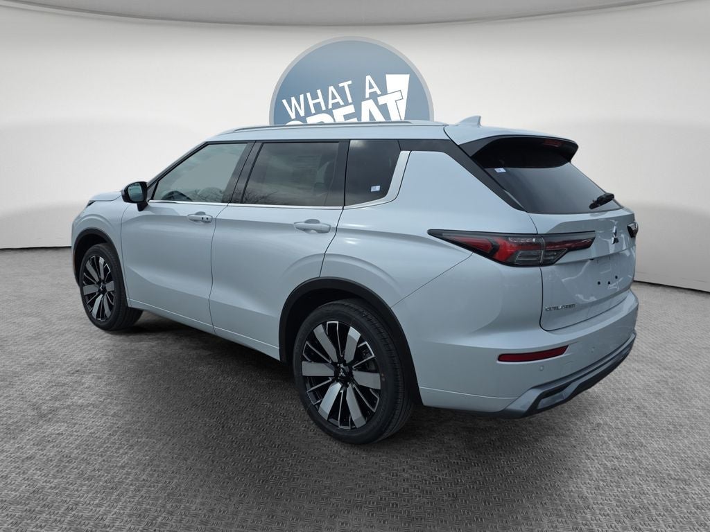 2026 Mitsubishi Outlander SEL