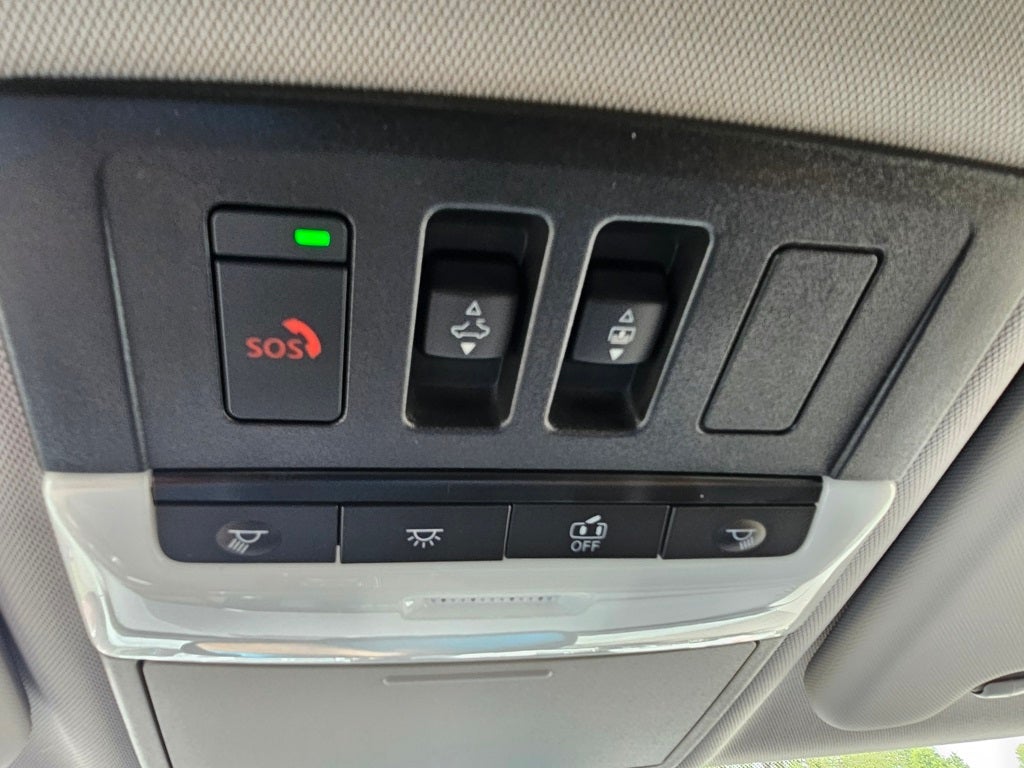 2025 Mitsubishi Outlander PHEV SE