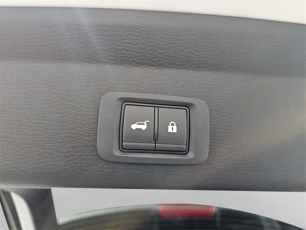 2025 Mitsubishi Outlander PHEV SE