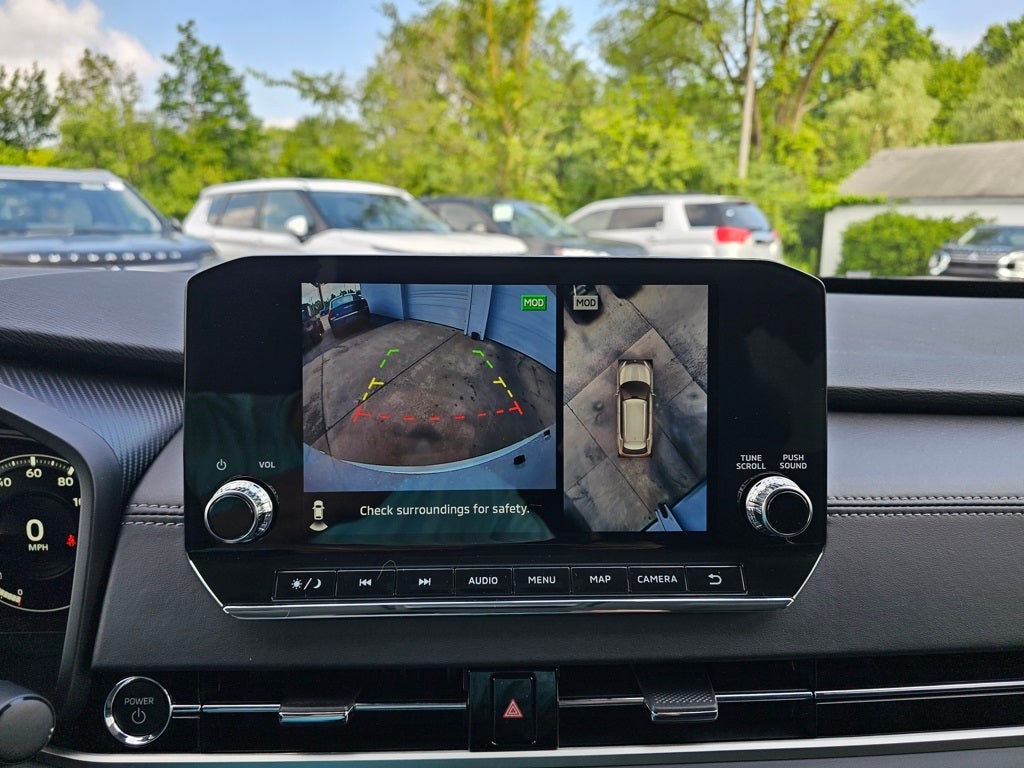 2025 Mitsubishi Outlander PHEV SE