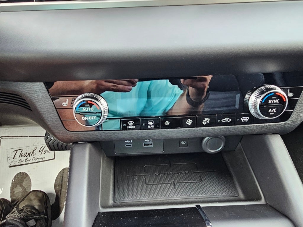 2025 Mitsubishi Outlander PHEV SE