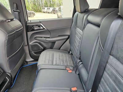 2025 Mitsubishi Outlander PHEV SE