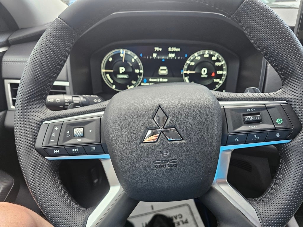 2025 Mitsubishi Outlander PHEV SE