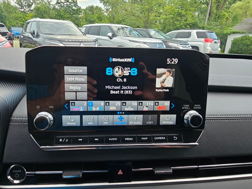 2025 Mitsubishi Outlander PHEV SE