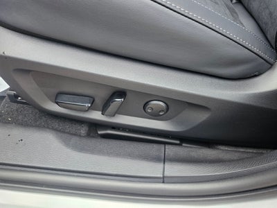 2025 Mitsubishi Outlander PHEV SE