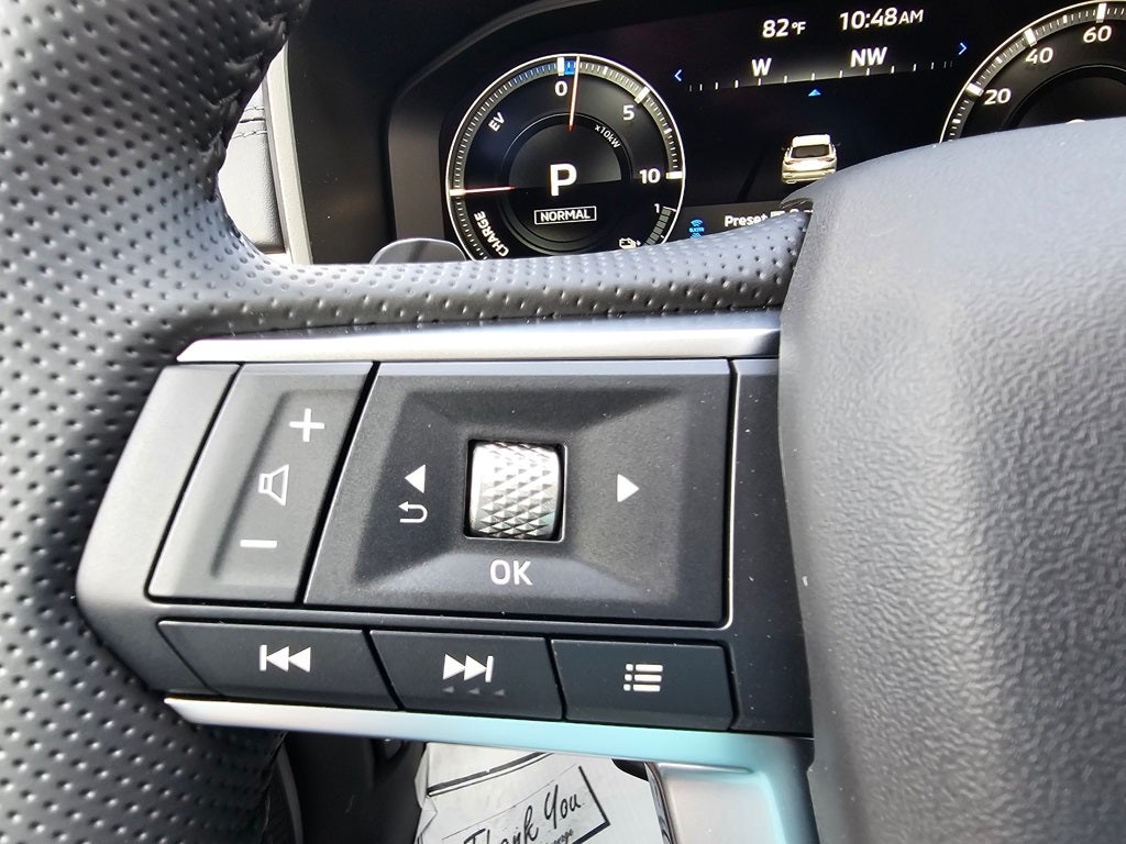 2025 Mitsubishi Outlander PHEV SE