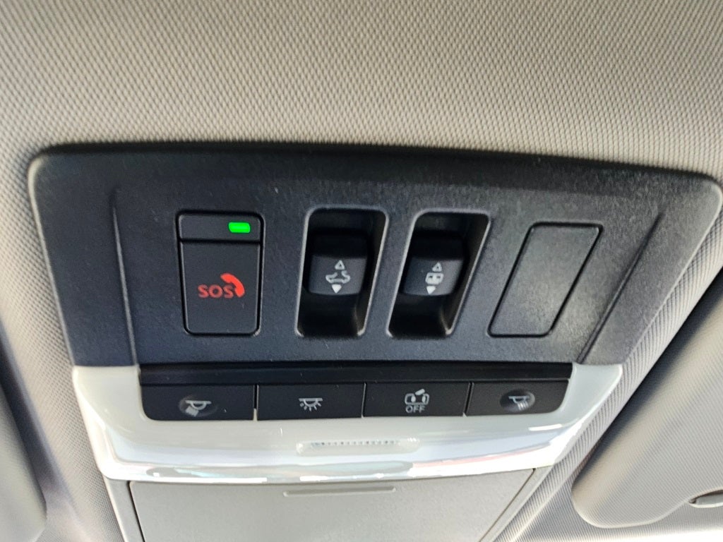 2025 Mitsubishi Outlander PHEV SE