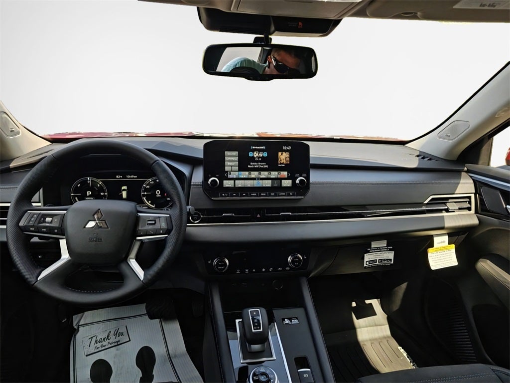 2025 Mitsubishi Outlander PHEV SE