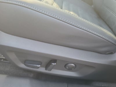 2026 Mitsubishi Outlander PHEV SE