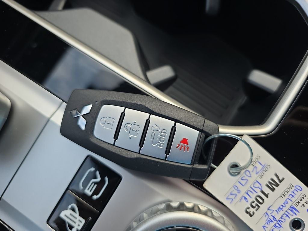 2026 Mitsubishi Outlander PHEV SE