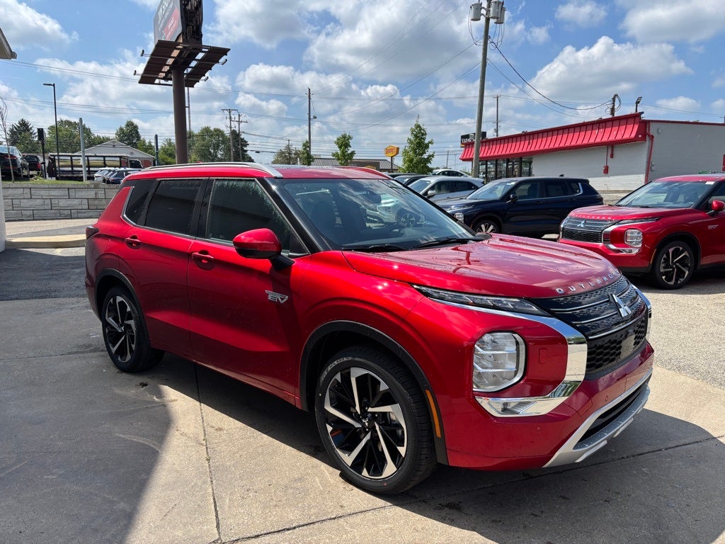 2025 Mitsubishi Outlander PHEV SEL