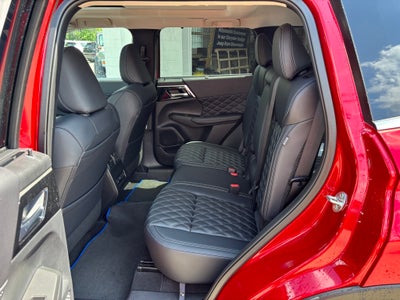 2025 Mitsubishi Outlander PHEV SEL