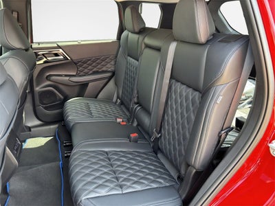 2025 Mitsubishi Outlander PHEV SEL