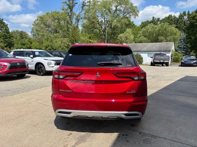 2025 Mitsubishi Outlander PHEV SEL