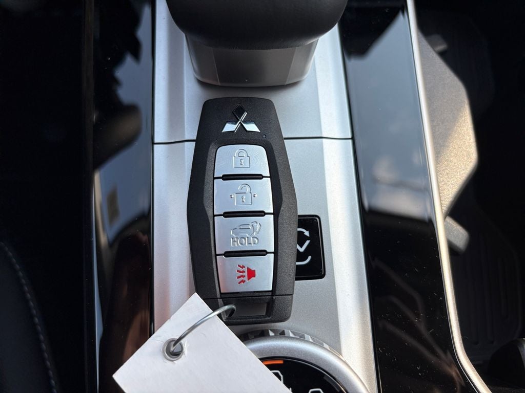 2026 Mitsubishi Outlander PHEV SEL