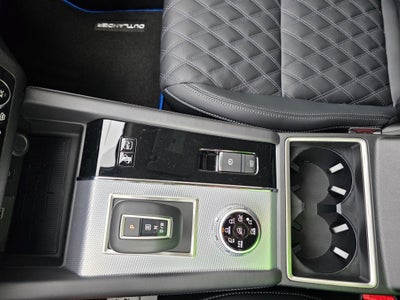 2025 Mitsubishi Outlander PHEV SEL