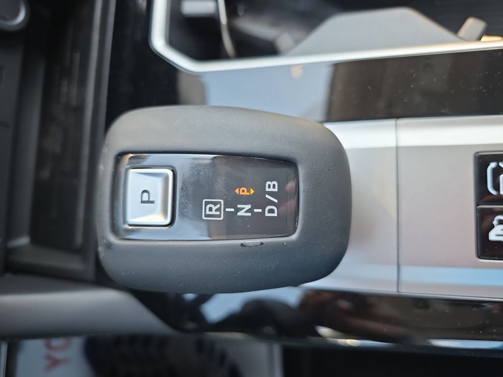 2026 Mitsubishi Outlander PHEV SEL