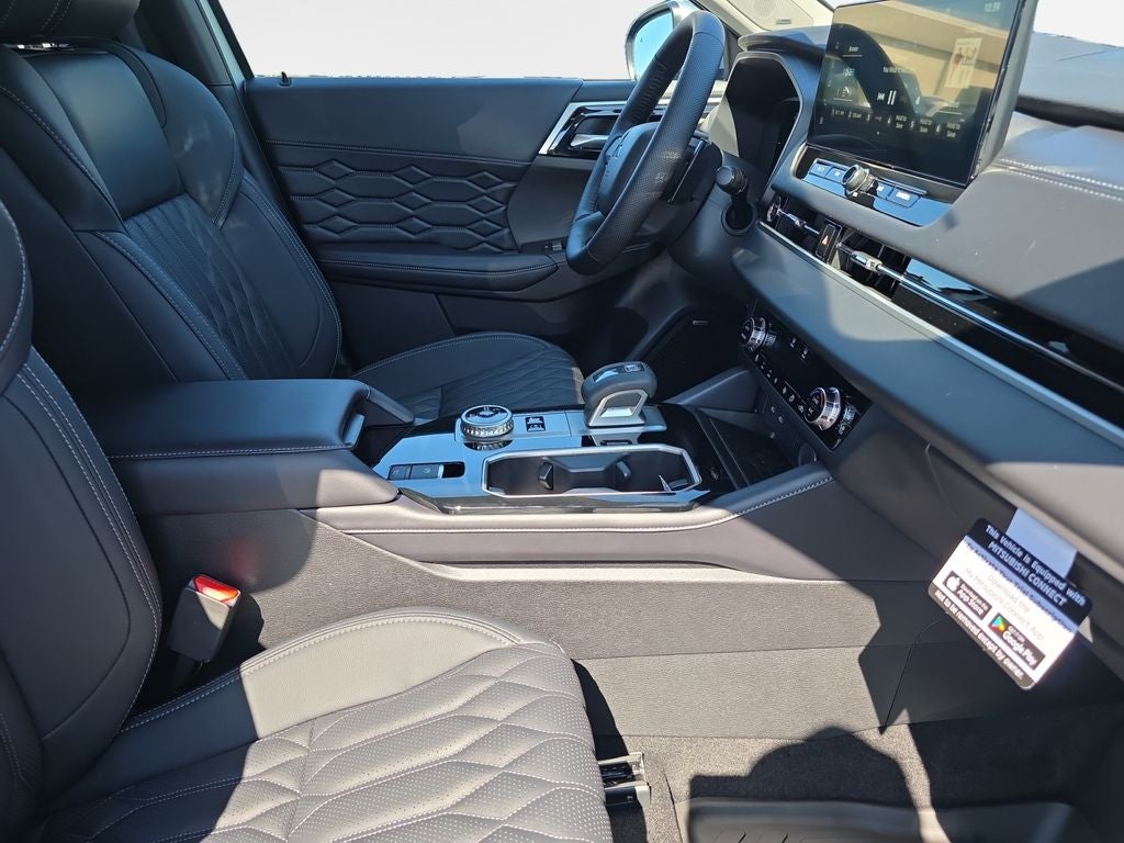 2026 Mitsubishi Outlander PHEV SEL